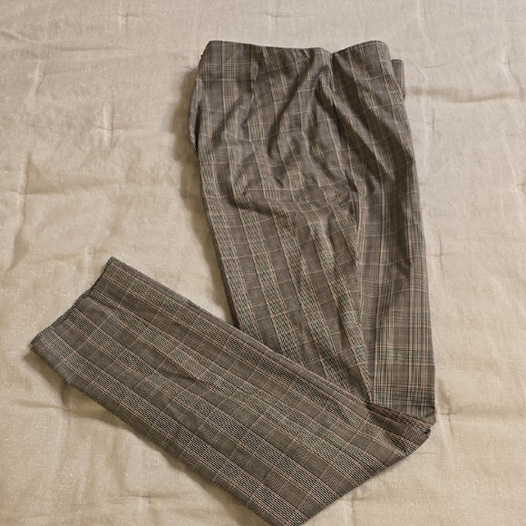 rag & bone Gray Striped Ankle Pants - Picture 13 of 16